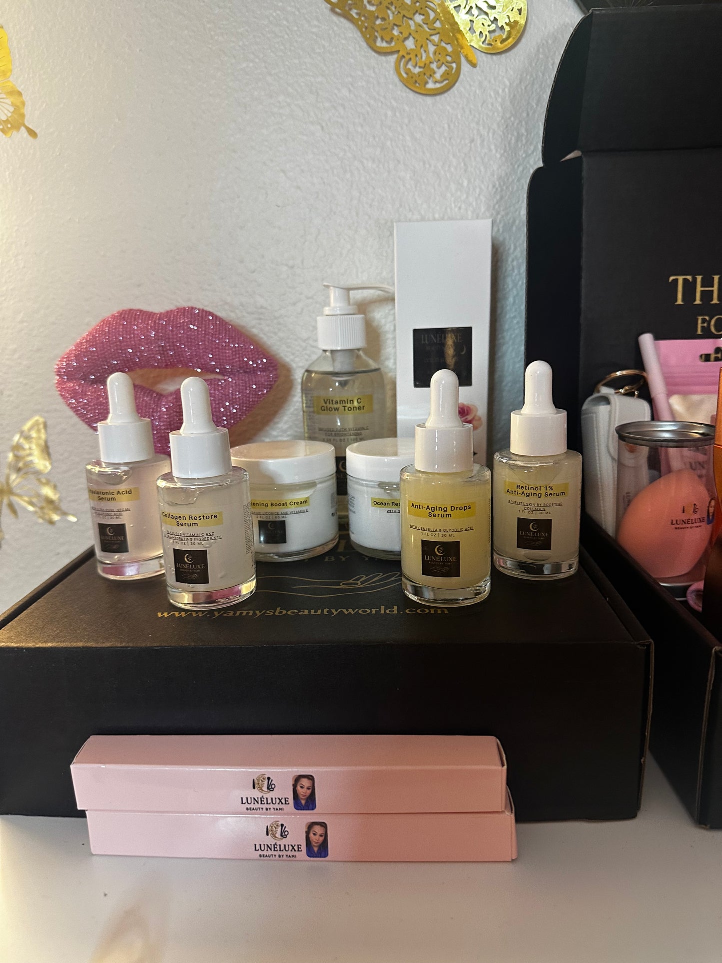 Lunéluxe Beauty by yami skincare set