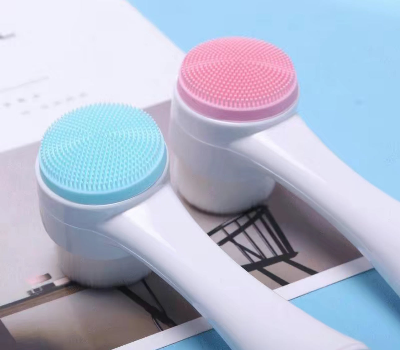 Professional Double-Sided Handheld Facial Cleaning Brush