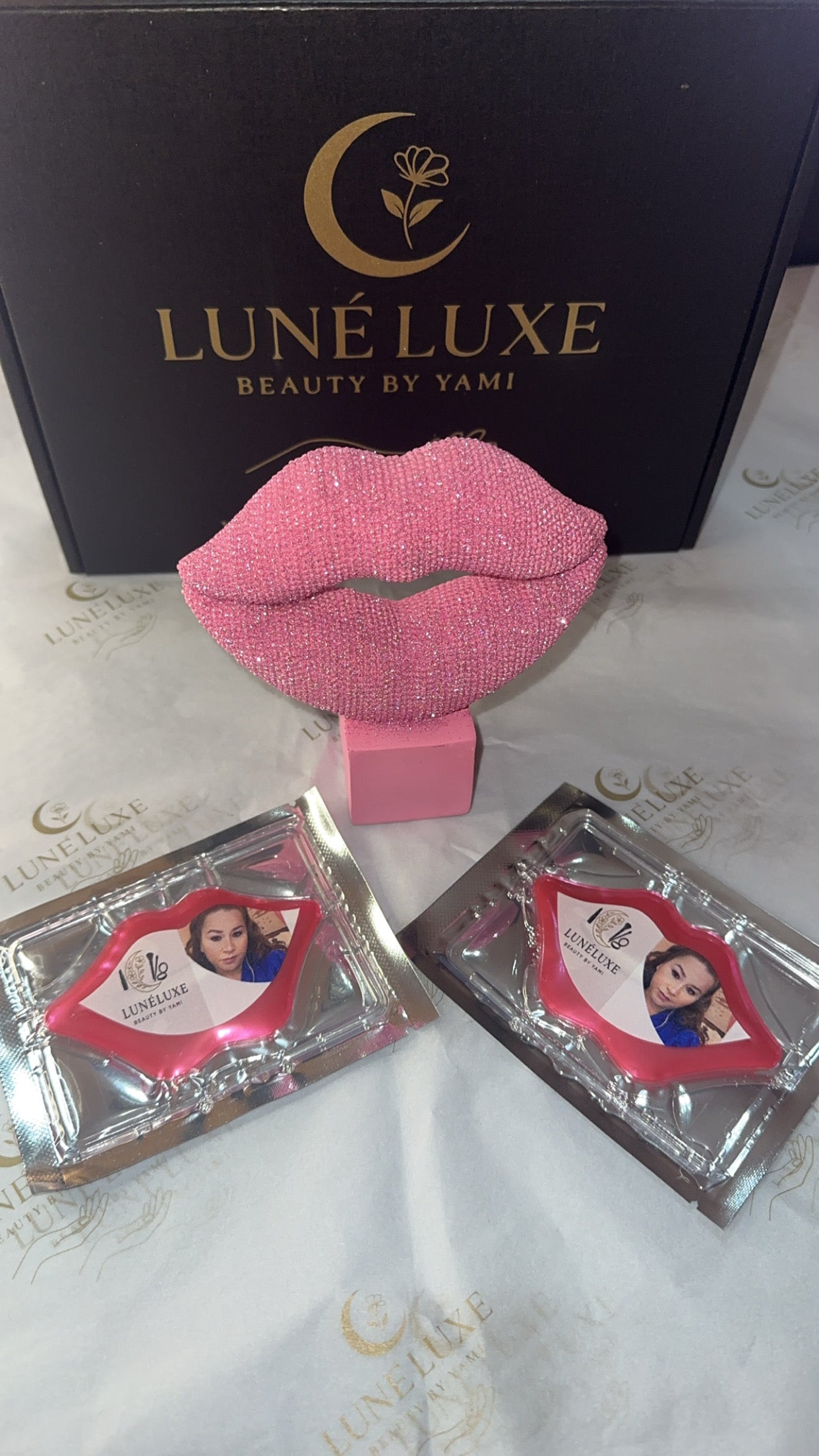 ✨ Lunéluxe Lip Renewal Mask (Vegan Formula)