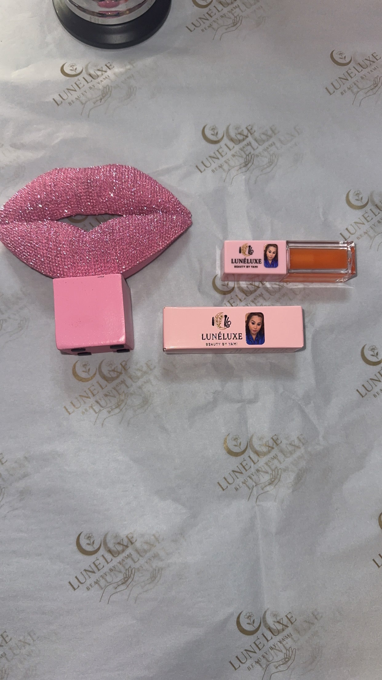 Long Lastin Vegan Lip Plumping Oil