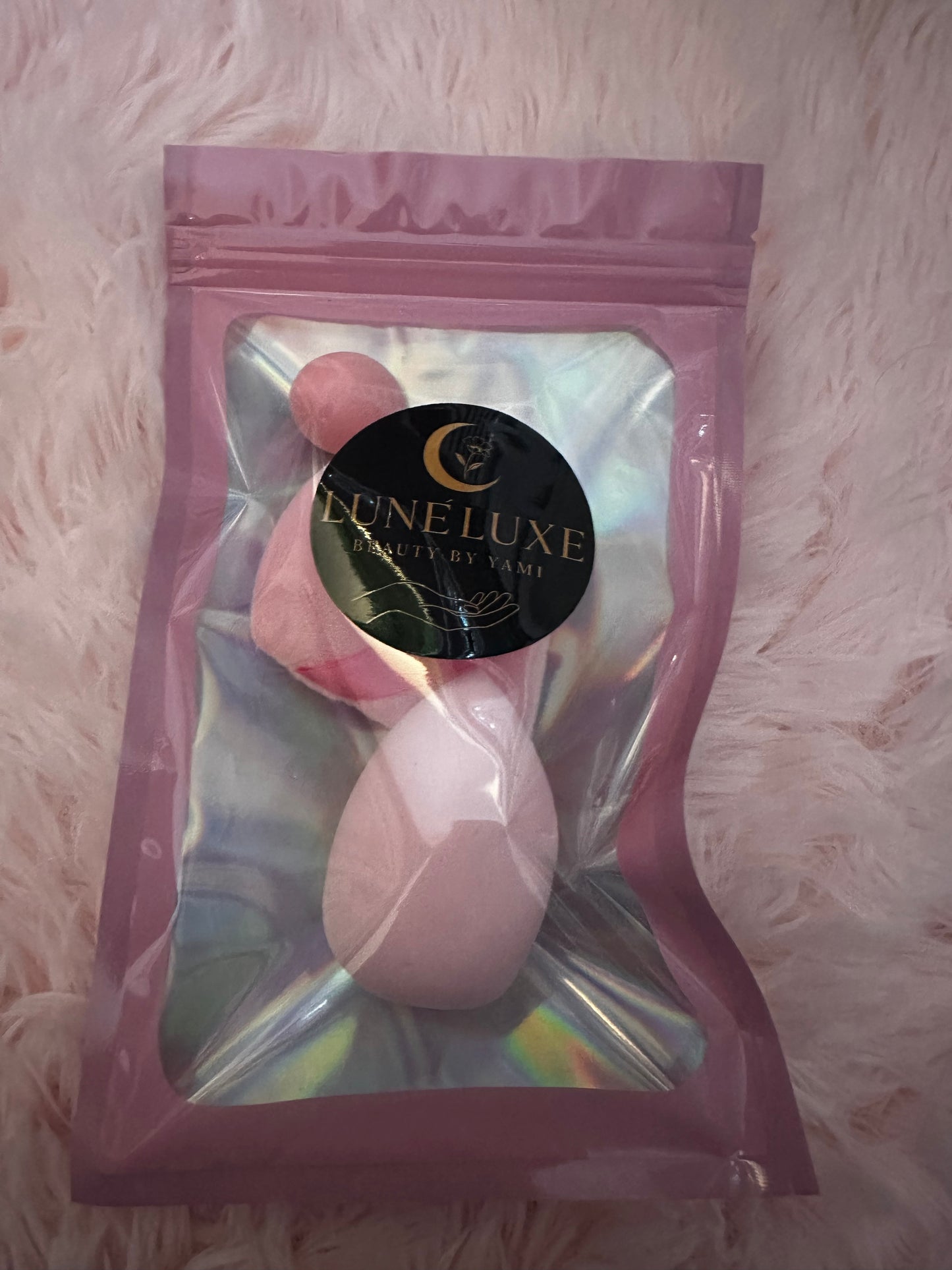Beauty Blender and Sponge set